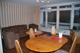 Wohnzimmer 3